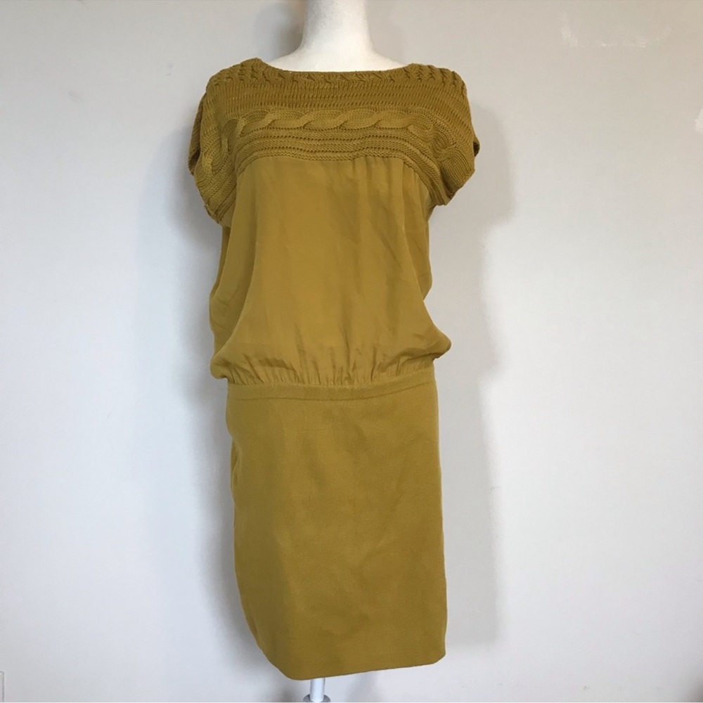 Vince Camuto Sweater Dress sz M mustar yellow Short Sleeve Drop Waist Stretch